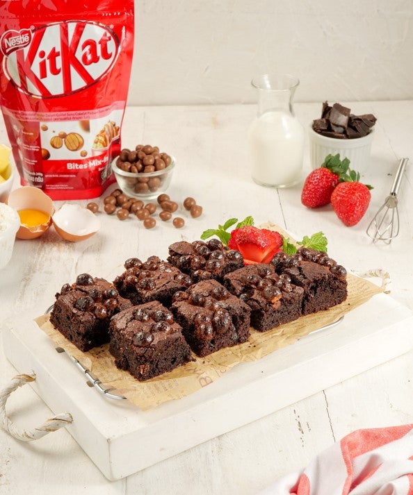 KitKat Fudgy Brownies