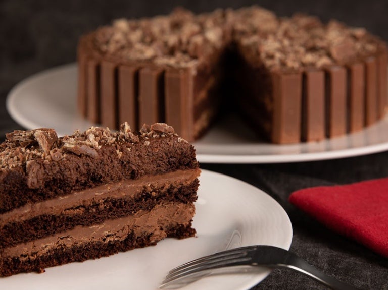 Kue Cokelat KitKat untuk Bisnis Kuliner