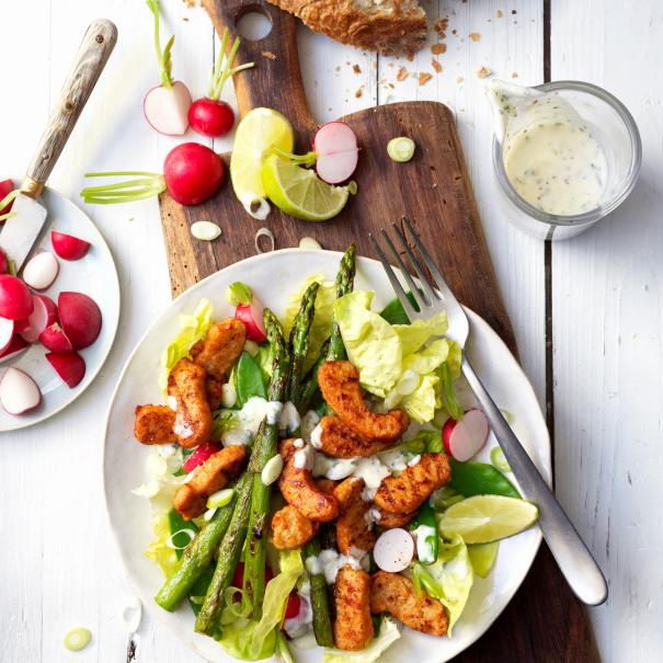 Lentesalade met gegrilde stukjes asperges